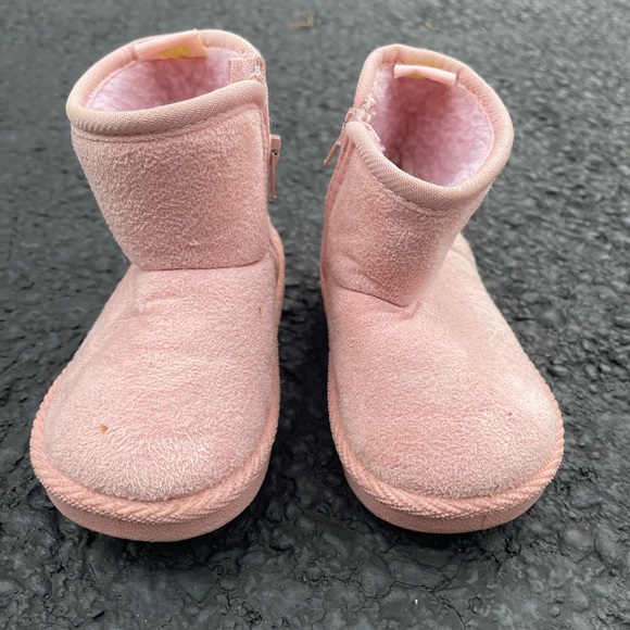 Pink toddler baby girl size 3 winter fleece lined zip up winter boots - Picture 2 of 5